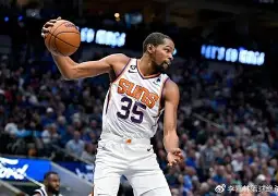 杜兰特来袭!换人、点球球迷热议的简单介绍